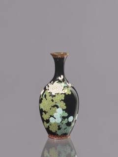 Vase, cloisonné enamel; symmetrical decoration; chrysanthemums and flowers iconography; Meiji