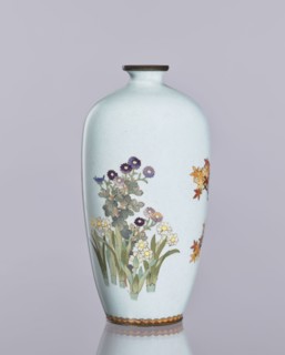 Vase, chrysanthemum and maple decoration in cloisonné enamel, ovoid elongated vase with narrow