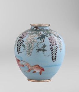 Vase by Gonda Hirosuke 1865–1937, cloisonné enamel, circa 1890–1910 Meiji period. Small spherical