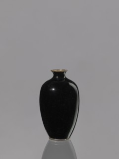 Vase, chrysanthemums, Japanese art, Japanese culture, flowers iconography, Meiji 1868–1912,