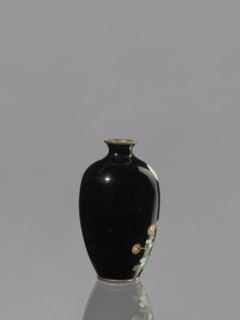 Vase, chrysanthemums, Japanese, flowers iconography, Meiji 1868–1912, cloisonné enamel, ovoid