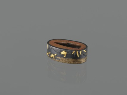 Metal collar ending a sword hilt fuchi, Nara, Toshinaga 1667–1736, Nara, gift, Plastic decoration: