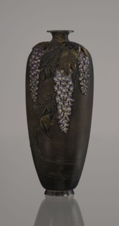 Vase, Toshitsugu maker, Meiji period 19th/20th century, Japan. Ovoid vase on a low ring foot with a