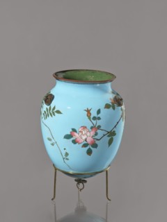 Vase, Japanese, Meiji–Taisho period ca. 1910–1920, cloisonné enamel, kachoga bird-and-flower design