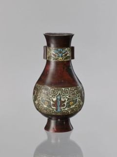 Vase, Chinese, taotie iconography, Qing dynasty 1644–1911, 19th century, ceremonial/ritual vessel,