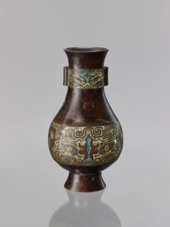 Vase, Chinese, taotie iconography, Qing dynasty 1644–1911, 19th century, ceremonial/ritual vessel,