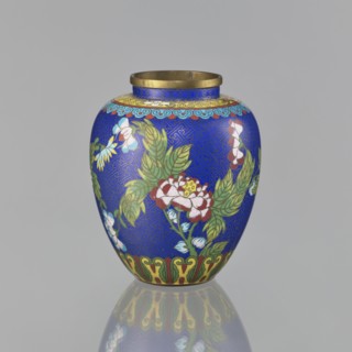 Vase, cloisonné enamel, Chinese, oval-shaped with a short neck and ring-shaped spout, without a