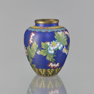Vase, cloisonné enamel, Chinese, oval-shaped with short neck and ring-shaped spout, without a foot;