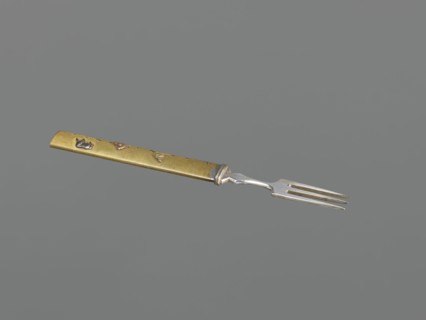 Fork with knife handle kozuka, Japanese, Edo period 1603–1868, 18th century. Kozuka for katana;