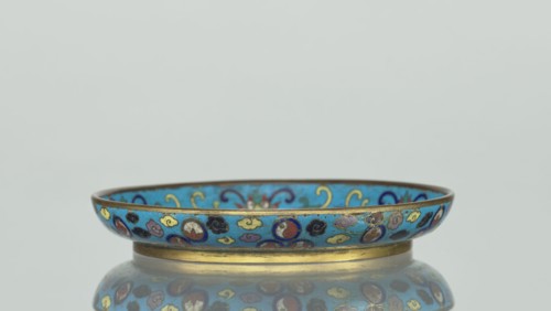 Plate, cloisonné enamel, Round plate with a flat bottom, without a distinct facet, with an arched