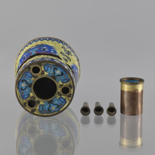 Sawdust container, Chinese, Qing dynasty 1644–1911, cloisonné enamel vessel, 19th century.