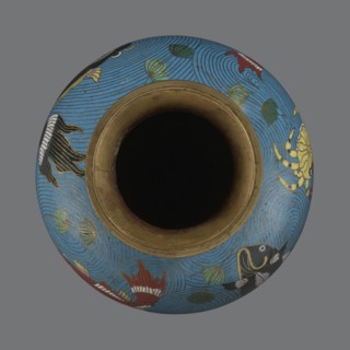 Vase, cloisonné enamel, Qing dynasty 1644–1911, 19th century, China. Vessel on a foot with a neck;