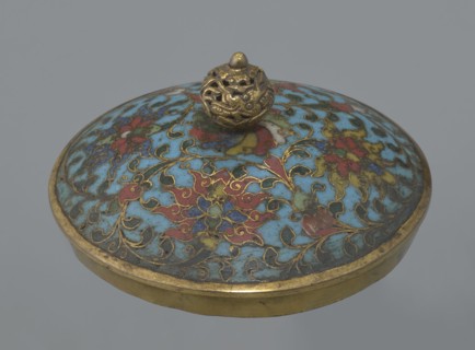 Tin with a lid, Chinese art, Chinese, Qing 1644–1911, Qianlong period, cloisonné enamel;