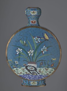 Vase - moon bottle pilgrim bottle with a flattened belly, supported by a separate oval high foot,