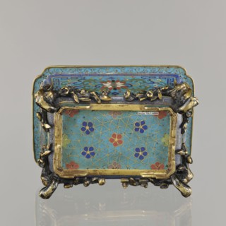 Flower pot incense burner on four legs, Chinese, Qing dynasty 1644–1911, cloisonné enamel, 18th