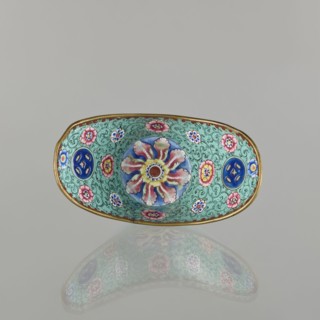 Bowl, painted enamel, Qing 1644–1911, China, 18th–19th century. Porcelain vessel decorated with