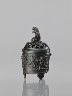 Censer with cover, Chinese, Qing dynasty 1644–1911, 18th century. Ceremonial ritual vessel censer,
