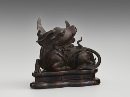 Mirror pedestal — lying unicorn on base; Chinese; qilin iconography; unicorns iconography; carved