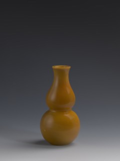 Vase, double gourds design, stained yellow glass, cast and cut, opaque; 18th century Qing dynasty,
