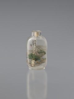 Snuffbox with spoon, provenance noted, Chinese, Chinese art; vials; landscapes, mountain
