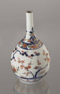 Bottle, porcelain, Arita, Japan, ca. 1700–1730; height 22.3 cm, diameter 12.2 cm. Decorated with