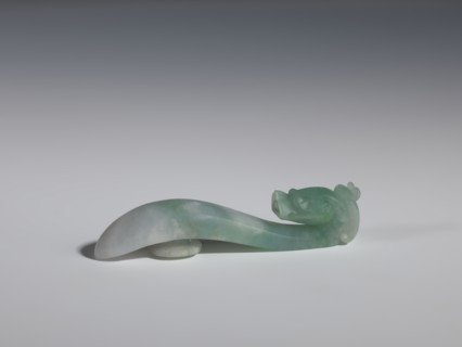 Belt clasp, Chinese, dragons iconography, Qing 1644–1911, men's clothing ornament; smooth handle.