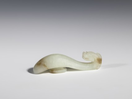 Belt clasp, Chinese, dragons iconography, Qing 1644–1911, milky-white jade with brown veins and