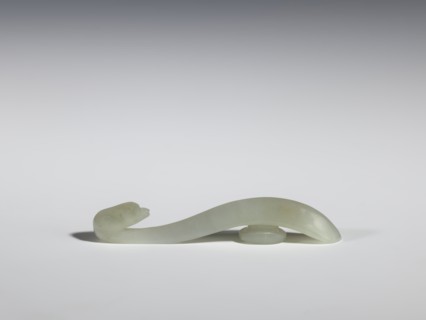 Belt clasp, Chinese, birds, Qing 1644–1911, milky-white jadeite with slight green tint,