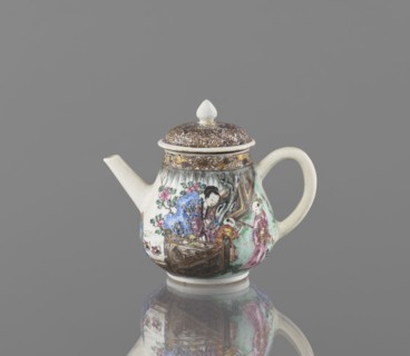 Teapot. Teapot with a straight spout and cylindrical handle. Porcelain body with white, transparent