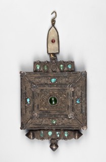 Ga'u box, gift, Himalayan Tibetan Buddhist amulet/ceremonial container, 19th/20th century, Tibet;