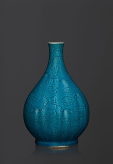 Vase in the shape of an onion-shaped bottle with a narrow, short neck. Onion-shaped bottle-vase