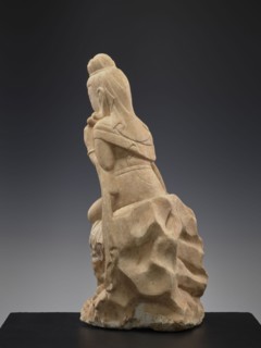 Guanyin with qilin, Chinese, Qing 1644–1911, 19th century, China, sculpture figurine, height 47.5