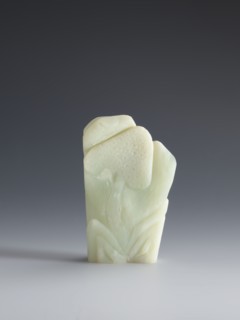 Small screen on a base, Chinese, Qing dynasty 1644–1911. Small screen with an oval cross-section