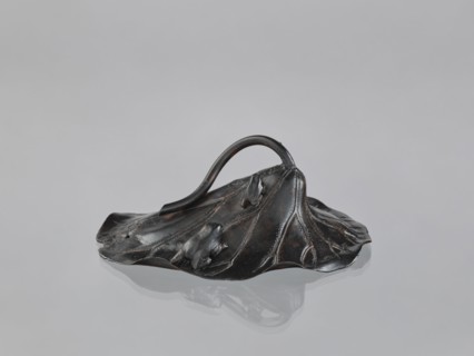 Lotus Leaf with Two Frogs, Ryûbundô,  craftsman author; Japanese; frogs; paperweight; lotus leaf;