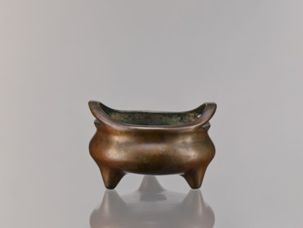 Li-type incense burner, Chinese, Li-type ritual/ceremonial vessel, Ming style Xuande, 1426–1435