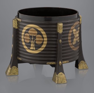 Container hokai for shells for the game kai awase; maker, Japanese; styles: Meiji 1868–1912 and Edo