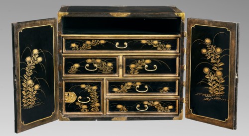Small cabinet kodansu, Meiji period 2nd half of 19th century, Japan. Rectangular cabinet closed