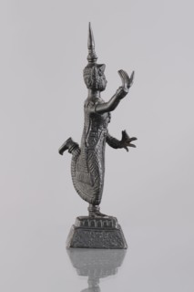 Dancer figurine, Southeast Asian art, Southeast Asia culture, dancers, 1st half of the 20th