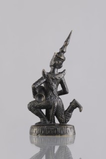 Musician figurine, Southeast Asian art, musicians, Southeast Asia culture, 1st half of the 20th