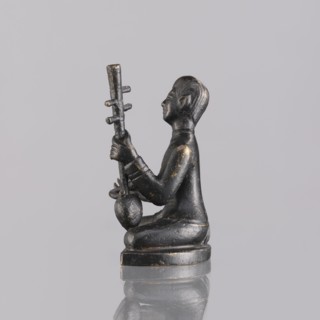 Musician figurine, Southeast Asian art, musicians, Southeast Asia culture, 1st half of the 20th