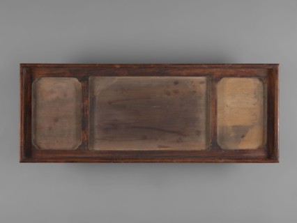 Tray with three rectangular plaques. Porcelain covered with celadon glaze. Chinese; celadons,