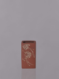 Vessel, Japanese, engraved decorations, ceramics, flowers iconography, Red-brown stoneware with