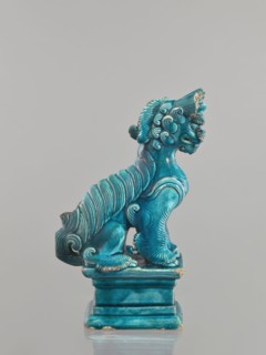 Lion fo, Chinese, Qing 1644–1911, 17th century, ceramic animal figurine of a lion fo with sea-green