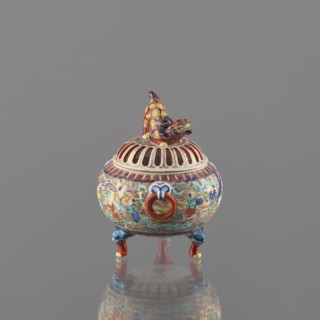 Incense burner with lid, Kutani, figurative scenes, Japanese art, Japanese culture, colored
