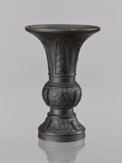 Gu-type vase gu cup, gu cups, Chinese art, Chinese culture, ceremonial/ritual vessel with spiral