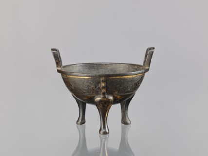 Ding incense burner, Chinese, beasts fantasy, meander ornament, leiwen ornament, Qing 1644–1911,