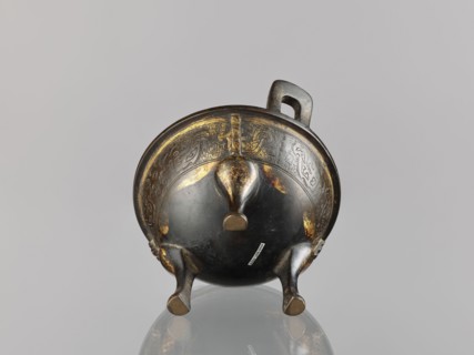 Ding incense burner, Chinese, beasts fantasy, meander ornament, leiwen ornament, Qing dynasty