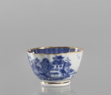 Bowl, ceramics, blue-and-white porcelain, landscape motifs, Qing style, 19th century Qing dynasty,