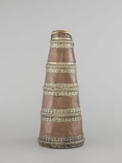 Tea pot, maker, craft: vessel teapot/kettle, Tibetan; 19th century; jug tapering towards the top