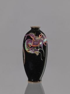 Vase, dragons iconography, Japanese dragon motif, Meiji 1868–1912, beasts fantasy, cloisonné